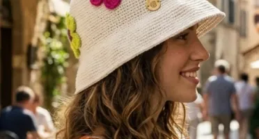 Chapéu bucket florido em Crochê
