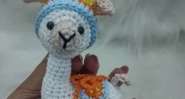 Mini Lhama De Crochê
