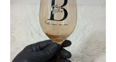 Taças Douradas Personalizadas