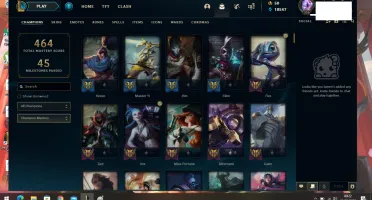 conta platina 1 com 235 skins