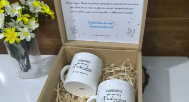 Kit Caixa MDF com Canecas Personalizadas