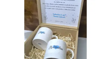 Kit Caixa MDF com Canecas Personalizadas