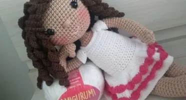 Boneca Esther