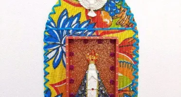 Capelinha de Chita Bordada "N. S. Aparecida"