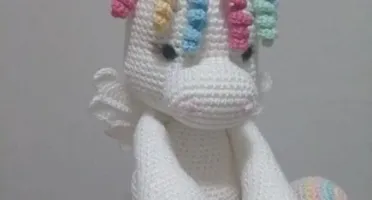 Unicórnio com Asas