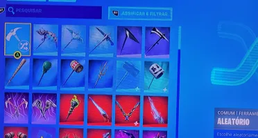 Conta Fortnite com mais de 160 skins e Salve o mundo fundado
