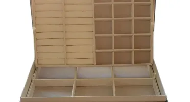 Porta Joias e Bijuterias com Porta Anel e Vidro na Tampa