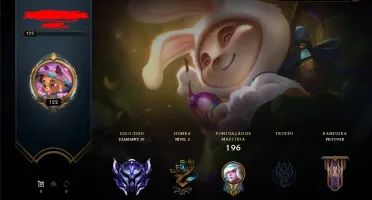 Conta League of Legends Diamante 4 com ótimas skins