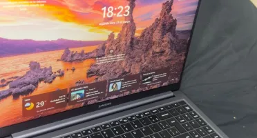 Notebook Samsung Galaxy Book4 i3 8GB 256GB SSD 15,6" FHD
