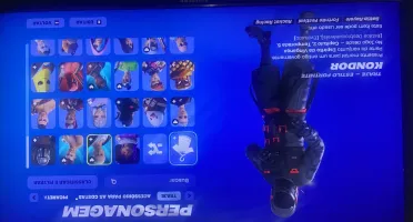 Conta fortnite (travis scott)