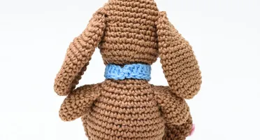 Cachorro Marrom em Amigurumi