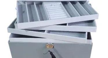 Porta-Joias Grande Cinza com Espelho e Chave