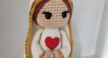 Santinha em Crochê - Nossa Senhora de Fátima