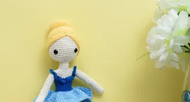 Boneca Bailarina Vitória em amigurumi