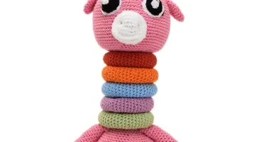 Girafa brinquedo educativo em amigurumi