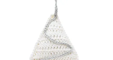 Enfeite Arvore de Natal Off White em Amigurumi