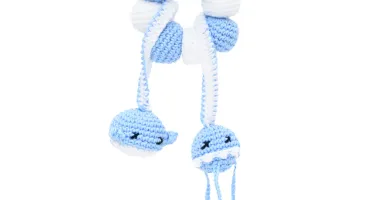 Chocalho Amigurumi com Bolinhas Azuis, Baleia e Água-viva