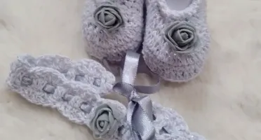Kit Sapatinho e Faixa de Crochê para Bebê