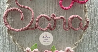 Guirlanda + Móbile Personalizados macramê com Tricotin
