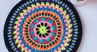 Mandala Decorativa em Crochê