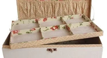 Porta-Joias Extra Grande Branco e Floral