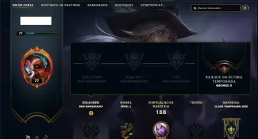 Conta unranked com Rammus rei e Kayle juiza ( MAIN SUP )