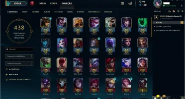 Conta Gold 4 nas duas filas 75 skins 112 campeões