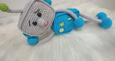 Amigurumi Robô em Crochê