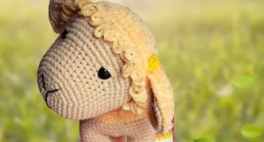 Ovelhinha Wee Amigurumi Bichinho de Croche