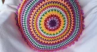 Capa de Almofada em Crochê Mandala Taj