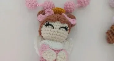 Terço de Crochê com Anjinhos