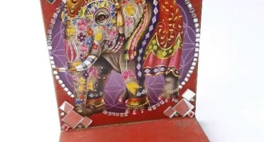 Altar Indiano Vermelho