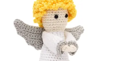 Anjinho em amigurumi