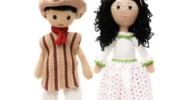 Casal de bonecos Prenda e Gaúcho em amigurumi