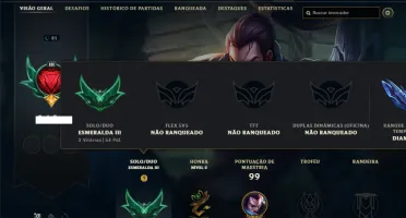 Esmeralda 3 com 50 Champs e 14 Skins + 2 Fragmentos