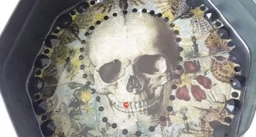 Enfeite de Parede Lata Caveira Mexicana