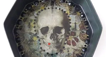 Enfeite de Parede Lata Caveira Mexicana