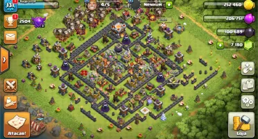 CV 11 com quase todas as tropas Full + 5400 de gema
