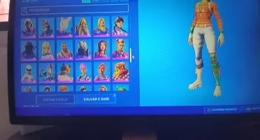 conta de fortnite rara (leia a descrição)