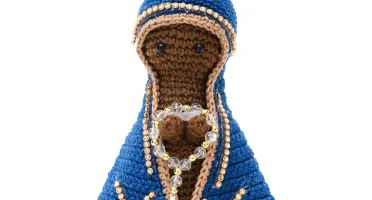 Nossa Senhora Aparecida em amigurumi