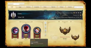 Conta Borda de Prata 69 campeões e 14 skins