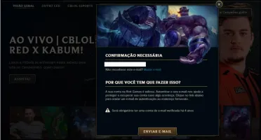 Conta Platina 4 com 21 Champs e 3 Skins + 7 Fragmentos