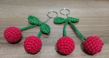 Chaveiro de Frutas em crochê