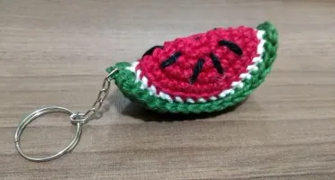 Chaveiro de Frutas em crochê