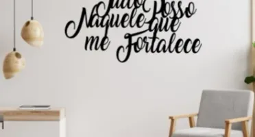 Frase Tudo Posso Naquele que Me Fortalece em MDF 30 x 18 cm