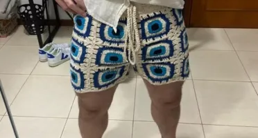 Shorts masculino crochê olho grego