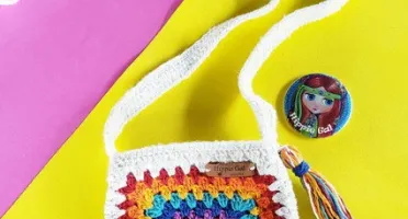 Bolsa Hippie Coração em Crochê