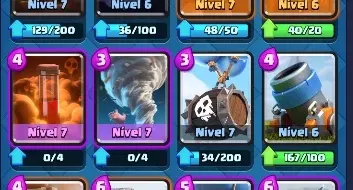 Conta clash roayale 4386 trofeus