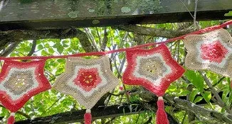 Varal de Estrelas em Crochê
