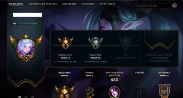 Conta prata 4 com 46 skins e 131 champs (Faltam 20)